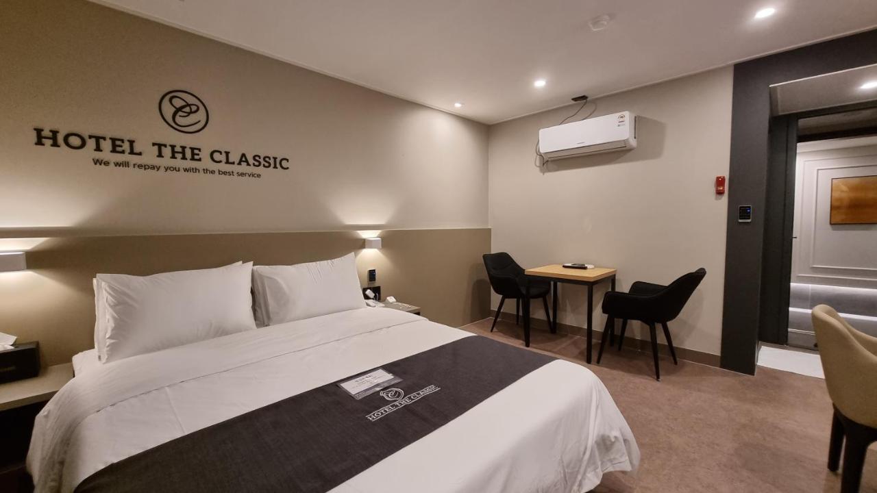 Hotel The Classic Ulsan Exterior photo