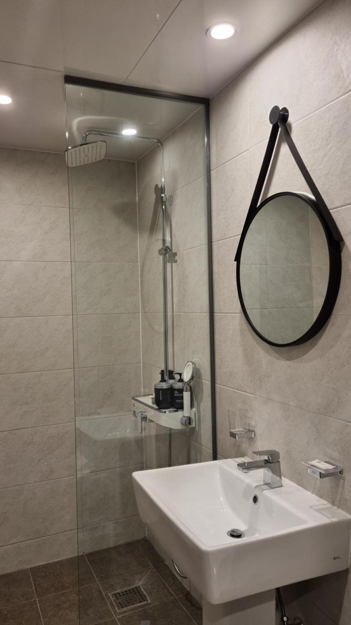 Hotel The Classic Ulsan Room photo